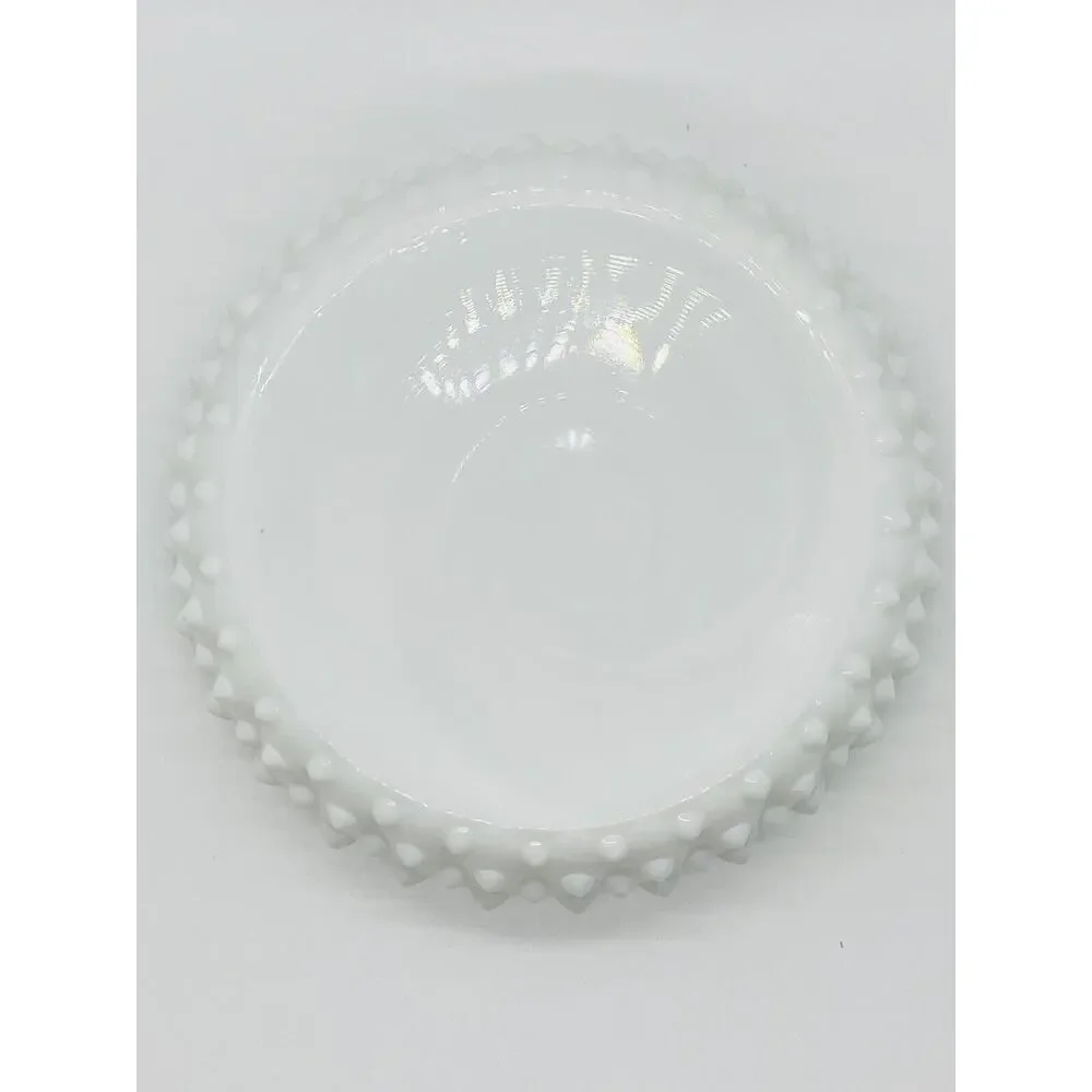 Fenton vintage white